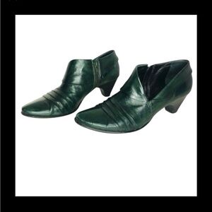 Everybody Tara Ankle Boots Green Leather Cone Heel Size Zipper Size 7